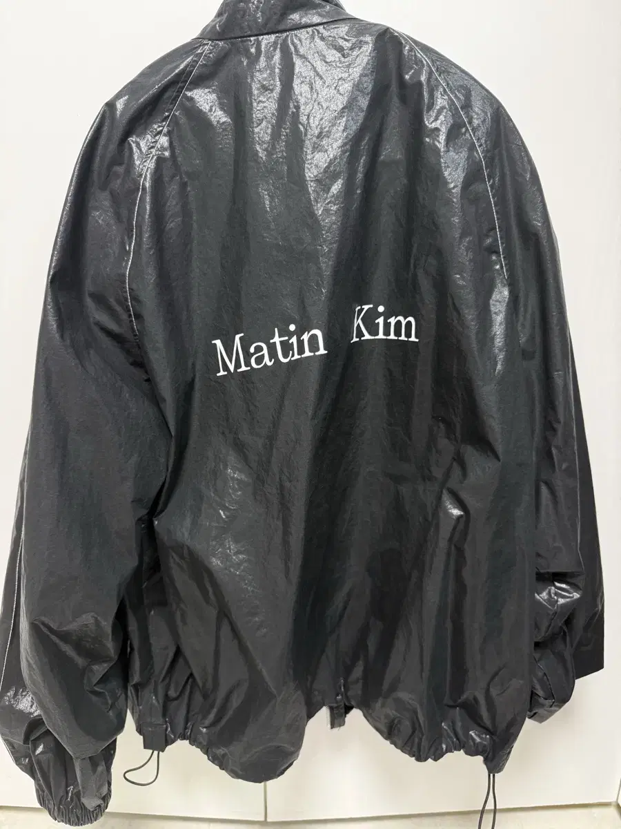 MATIN KIM | 마뗑킴 Matin Kim coated crop blouson windbreaker